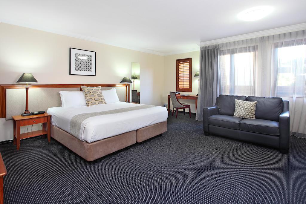 Ramada By Wyndham Brisbane Windsor Hotel Ruang foto